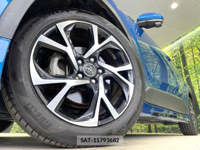 Toyota C-HR 2017-07 8551391-12