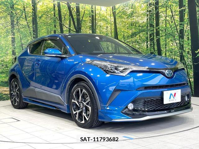 Toyota C-HR 2017-07 8551391-15