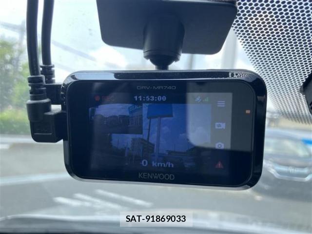 Toyota C-HR 2019-11 8552301-10