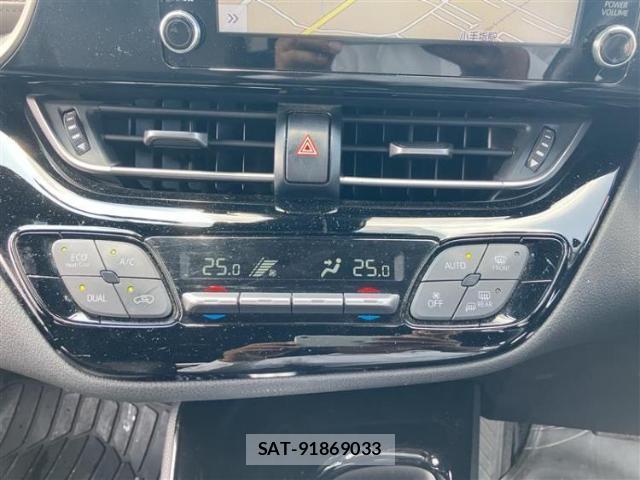 Toyota C-HR 2019-11 8552301-14