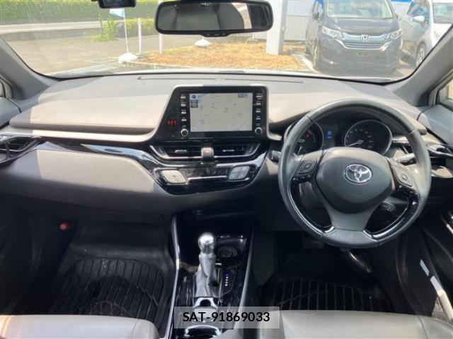 Toyota C-HR 2019-11 8552301-3