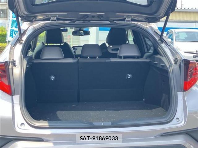 Toyota C-HR 2019-11 8552301-7