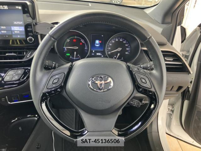 Toyota C-HR 2022-02 8552534-12