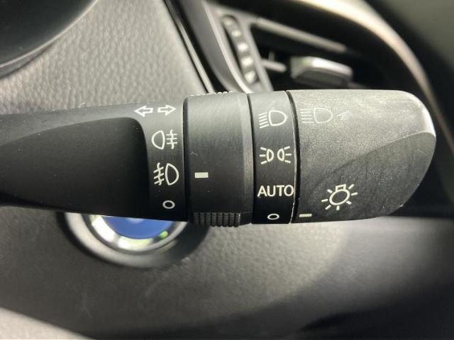 Toyota C-HR 2018-10 8552561-15