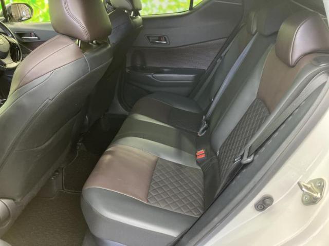 Toyota C-HR 2018-10 8552561-7