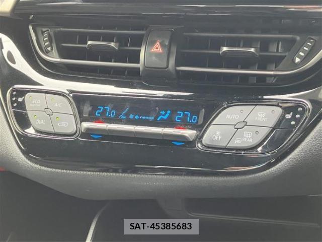 Toyota C-HR 2018-03 8552582-16