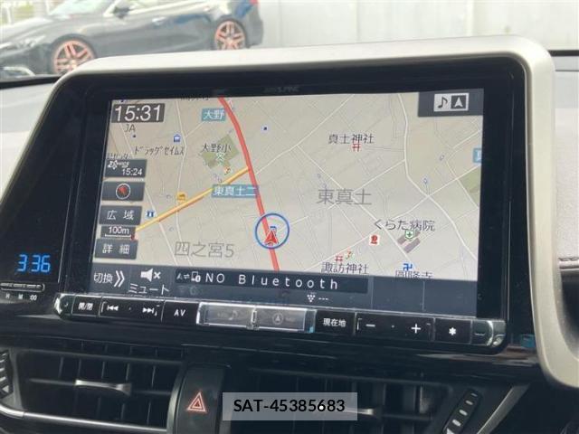 Toyota C-HR 2018-03 8552582-8