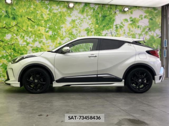 Toyota C-HR 2020-11 8552651-1