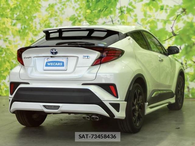 Toyota C-HR 2020-11 8552651-2