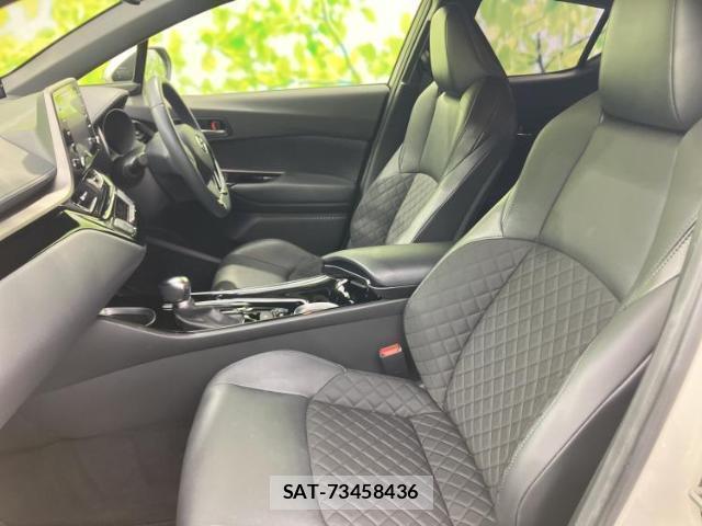 Toyota C-HR 2020-11 8552651-5