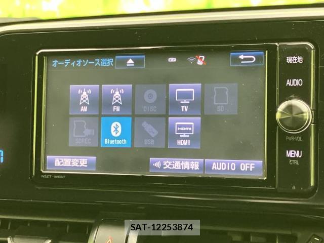 Toyota C-HR 2017-11 8552663-10