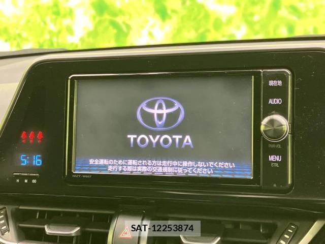 Toyota C-HR 2017-11 8552663-8