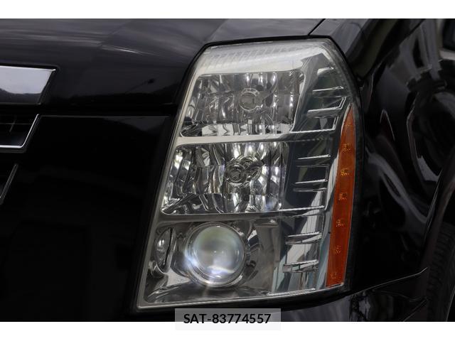 Cadillac ESCALADE 2011-06 8549266-19