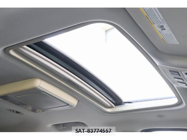 Cadillac ESCALADE 2011-06 8549266-5