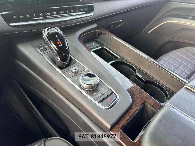 Cadillac ESCALADE 2023-02 8549869-16