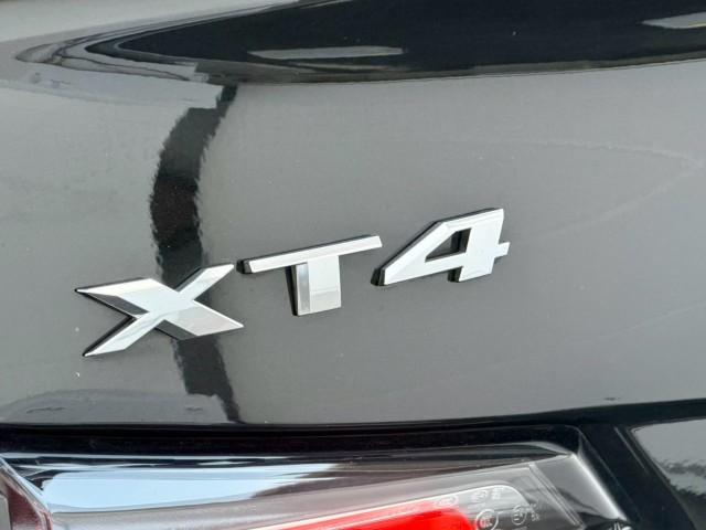 Cadillac XT4 2024-03 8551807-15