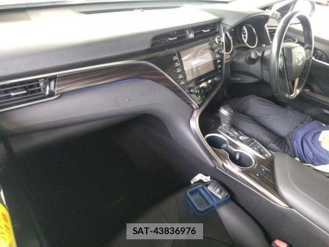 Toyota CAMRY 2017-12 8547890-2