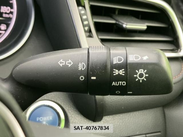 Toyota CAMRY 2017-10 8548545-16