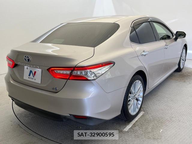 Toyota CAMRY 2017-09 8552057-17