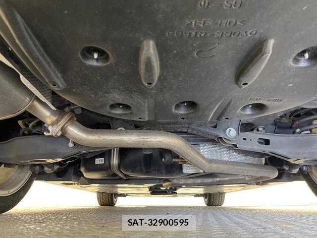 Toyota CAMRY 2017-09 8552057-18