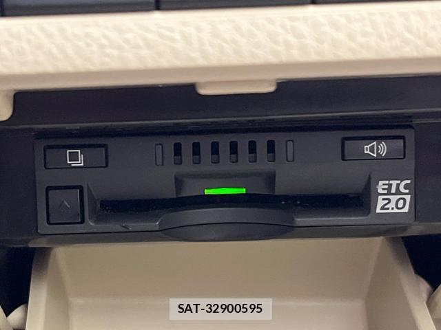Toyota CAMRY 2017-09 8552057-9