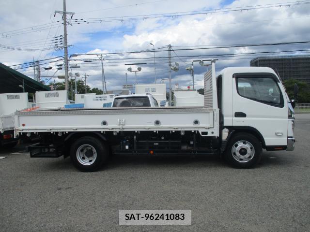 MITSUBISHI FUSO CANTER 2023-02 8545548-1