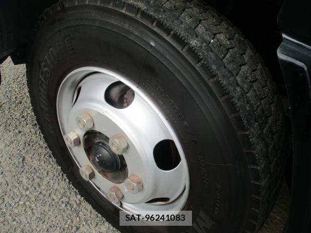 MITSUBISHI FUSO CANTER 2023-02 8545548-17