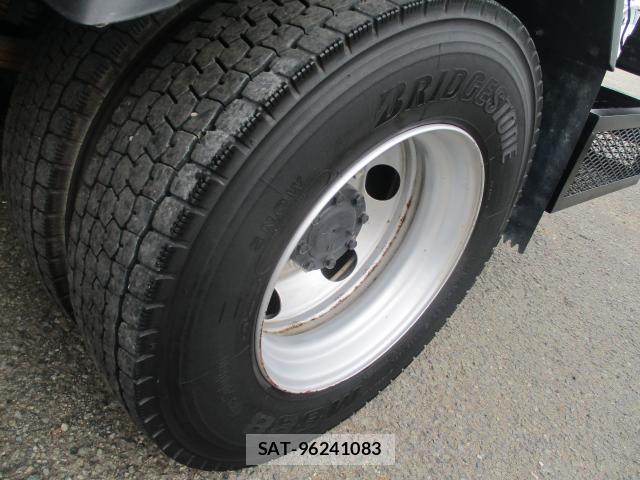 MITSUBISHI FUSO CANTER 2023-02 8545548-18