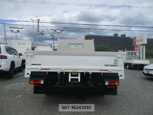MITSUBISHI FUSO CANTER 2023-02 8545548-2