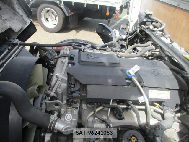 MITSUBISHI FUSO CANTER 2023-02 8545548-5