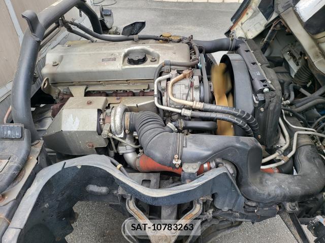 MITSUBISHI FUSO CANTER 2006-05 8546676-19