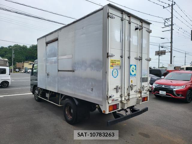 MITSUBISHI FUSO CANTER 2006-05 8546676-7