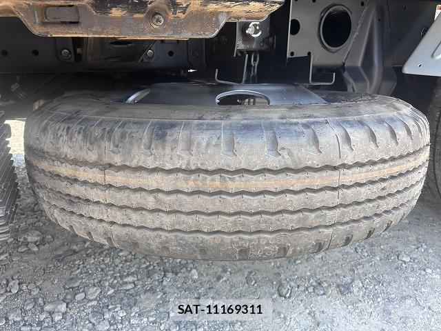 MITSUBISHI FUSO CANTER 2021-04 8546898-18