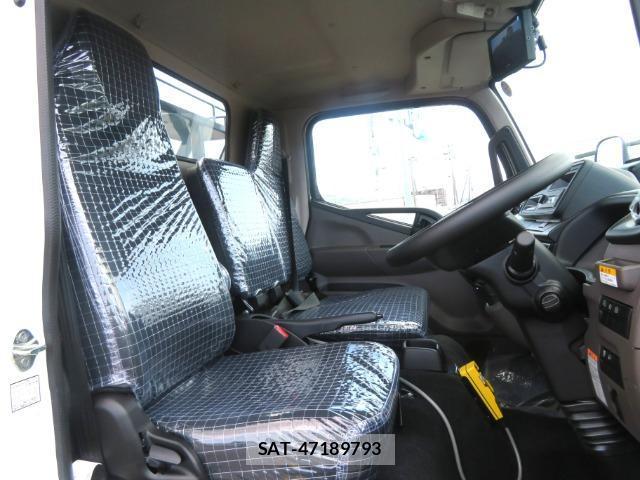 MITSUBISHI FUSO CANTER 2026-06 8547486-16