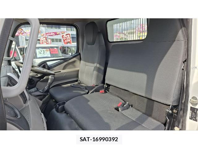 MITSUBISHI FUSO CANTER 2019-07 8548528-10