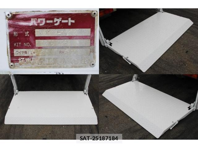 MITSUBISHI FUSO CANTER 2012-10 8548743-12