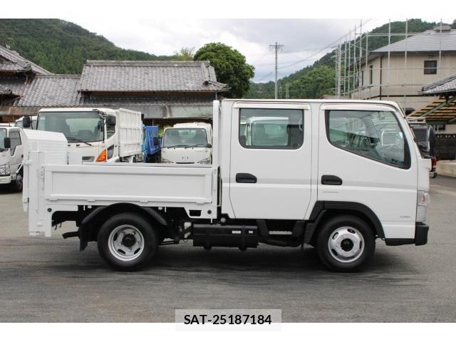 MITSUBISHI FUSO CANTER 2012-10 8548743-4