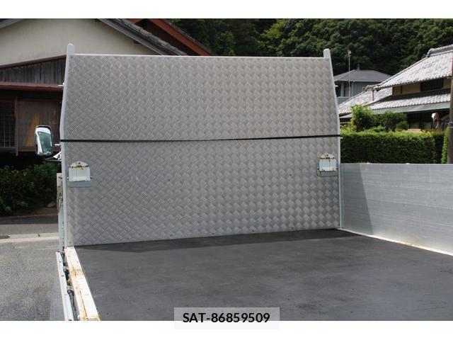 MITSUBISHI FUSO CANTER 2020-04 8548746-17
