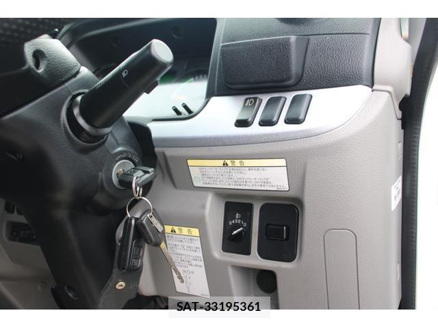 MITSUBISHI FUSO CANTER 2020-12 8548748-11