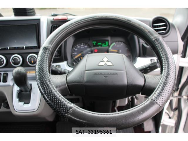 MITSUBISHI FUSO CANTER 2020-12 8548748-9
