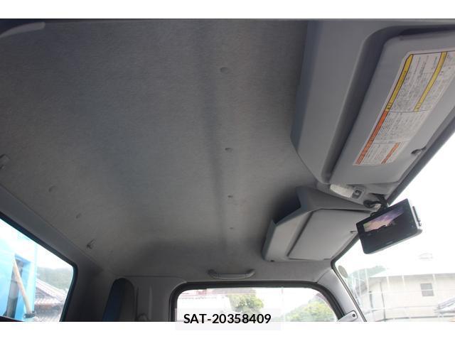 MITSUBISHI FUSO CANTER 2017-03 8548749-16