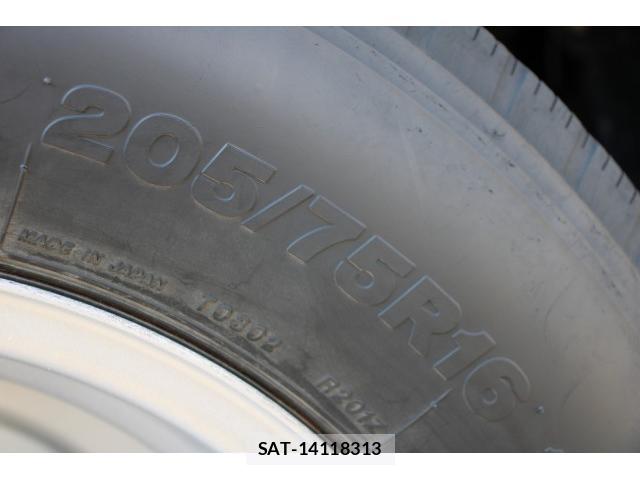 MITSUBISHI FUSO CANTER 2018-10 8548750-18