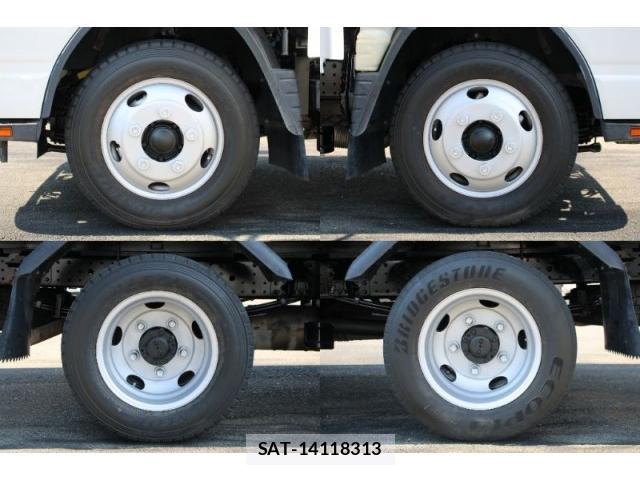 MITSUBISHI FUSO CANTER 2018-10 8548750-19