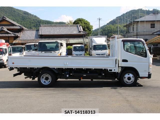 MITSUBISHI FUSO CANTER 2018-10 8548750-4