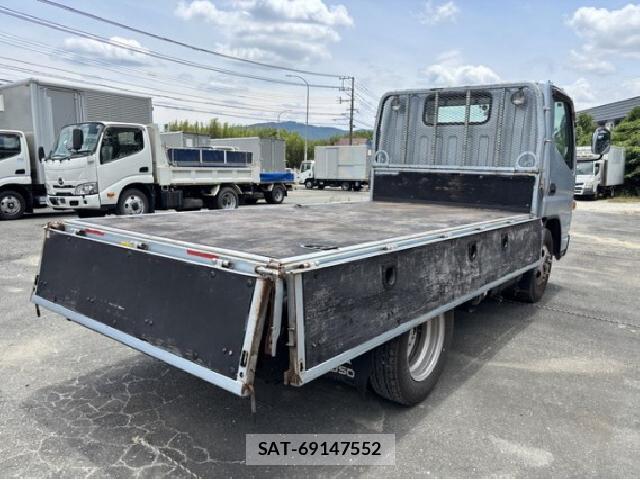 MITSUBISHI FUSO CANTER 2015 8549746-2