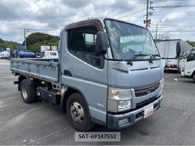 MITSUBISHI FUSO CANTER 2015 8549746-3