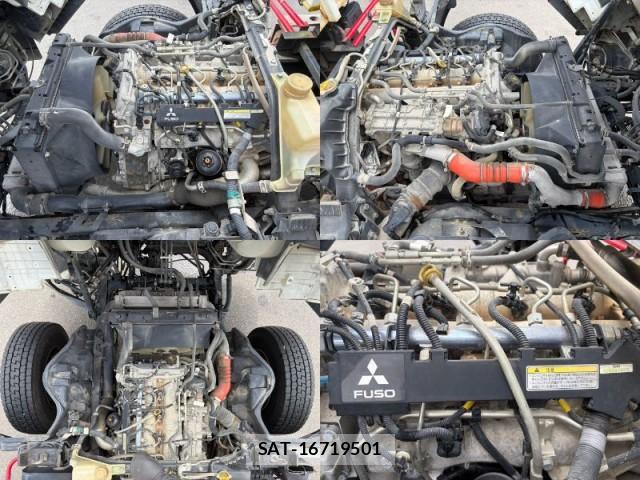 MITSUBISHI FUSO CANTER 2015-12 8549826-13