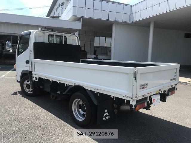MITSUBISHI FUSO CANTER 2017-03 8551658-5