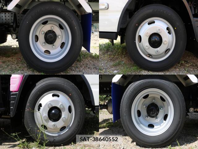MITSUBISHI FUSO CANTER 2026-05 8551811-8