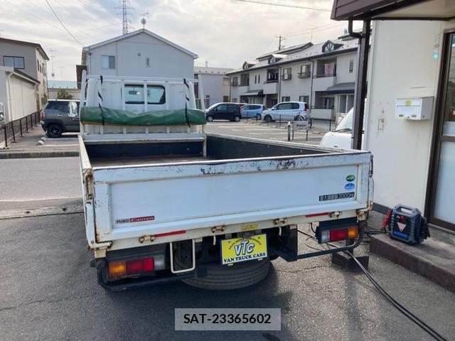 MITSUBISHI FUSO CANTER 2018-04 8551957-13